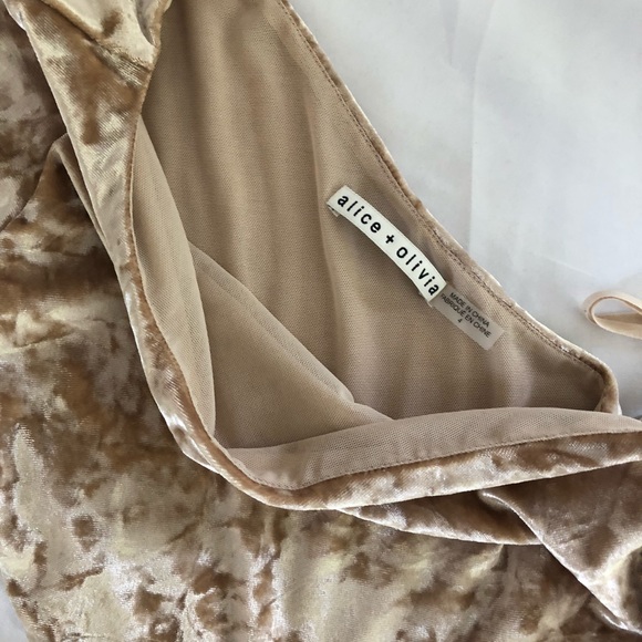 Vestido Verde Olivo Corto Vestido Mini De Terciopelo Fashion Nova